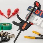 レヴォーグ、メッキモールのブラック化に適したフィルムを探してみた